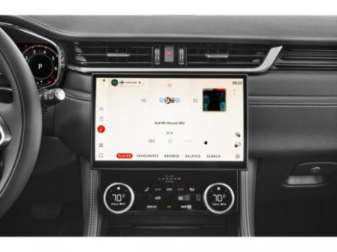 Used 2026 Jaguar F-PACE R-Dynamic S image 9