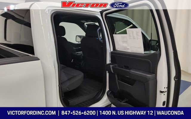 Certified 2022 Ford F150 XLT w/ Equipment Group 302A High image 18