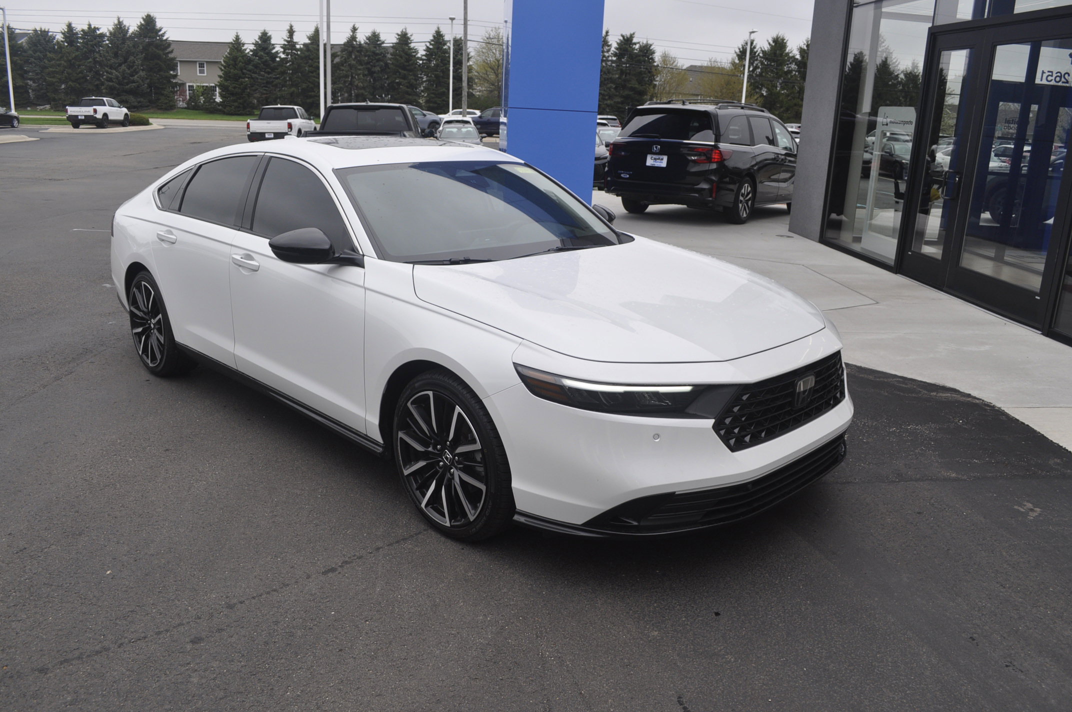 Certified 2024 Honda Accord Touring image 1