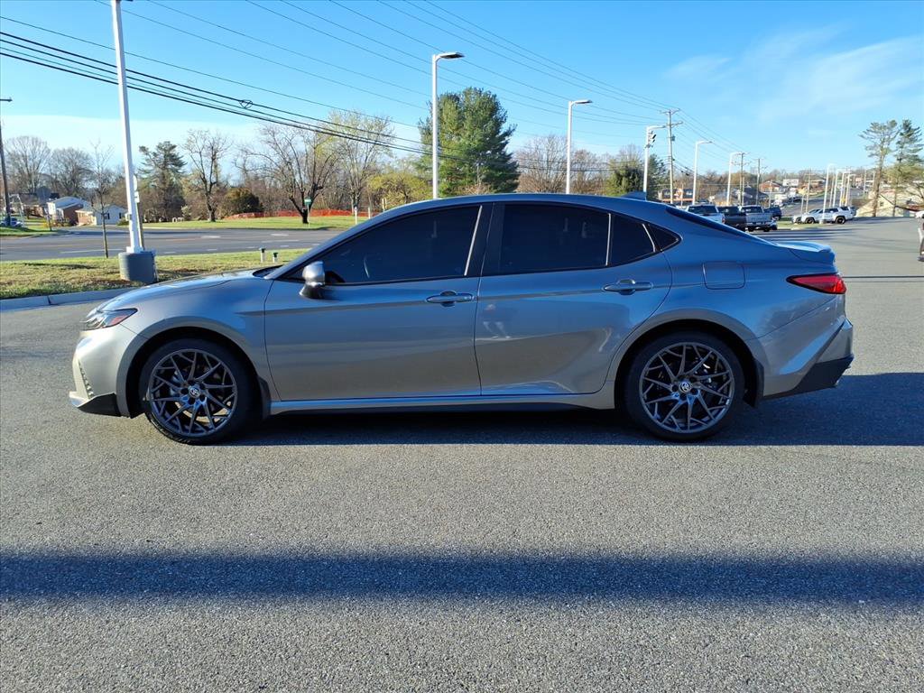 Certified 2025 Toyota Camry SE w/ Convenience Package image 13