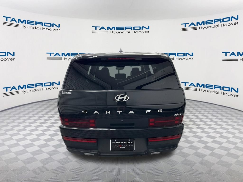 Used 2026 Hyundai Santa Fe SE FWD image 4