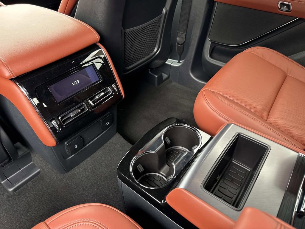 New 2025 Lincoln Aviator Reserve image 16