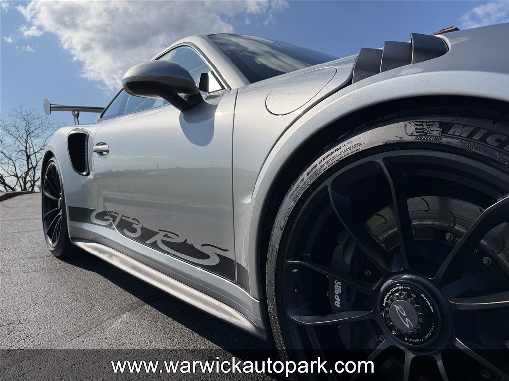 Used 2019 Porsche 911 GT3 RS RWD image 32