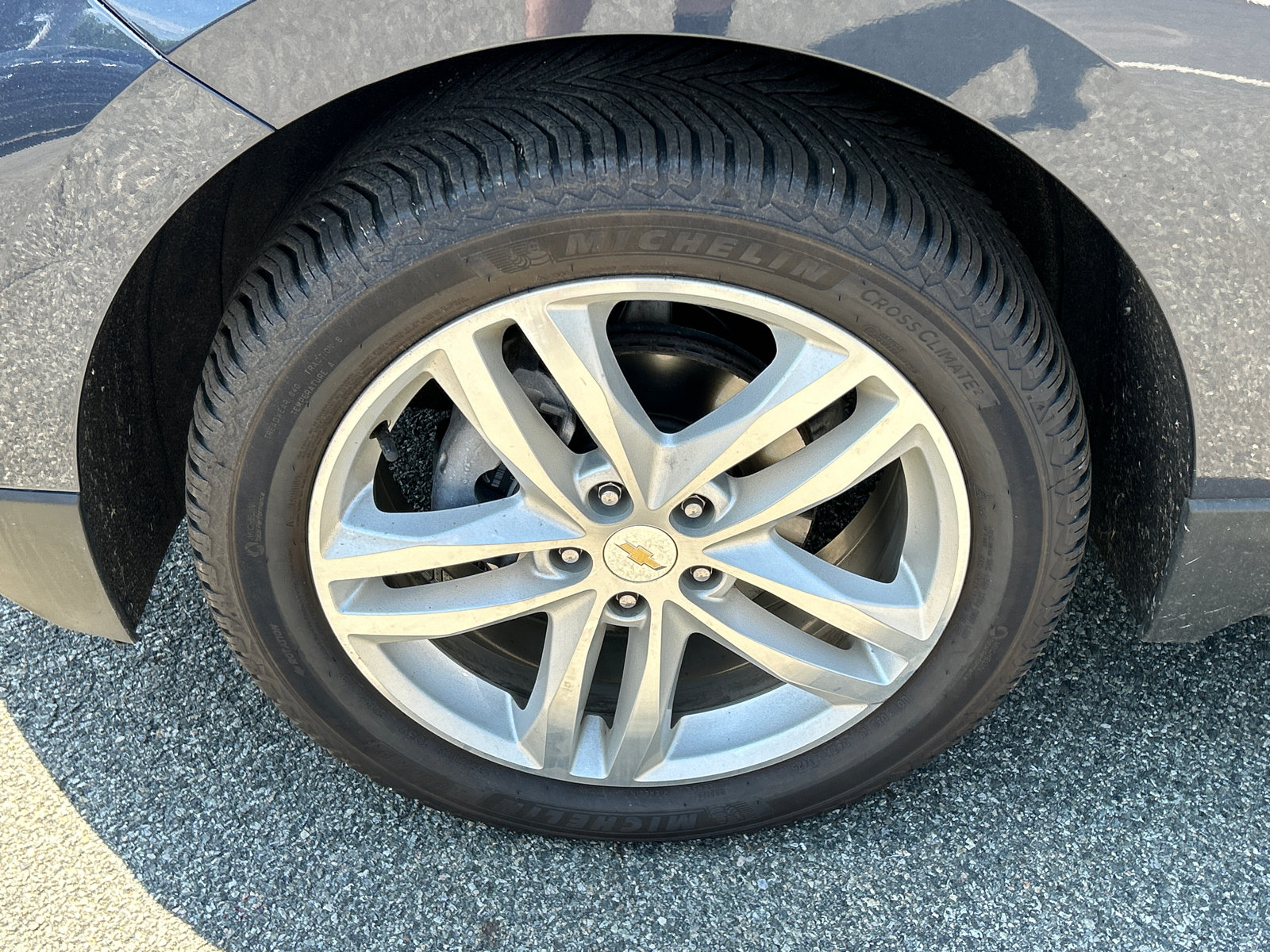 Used 2019 Chevrolet Equinox Premier AWD/4WD image 8
