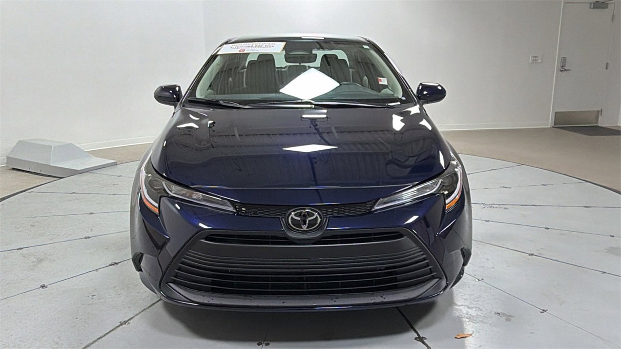 Certified 2025 Toyota Corolla LE video 2
