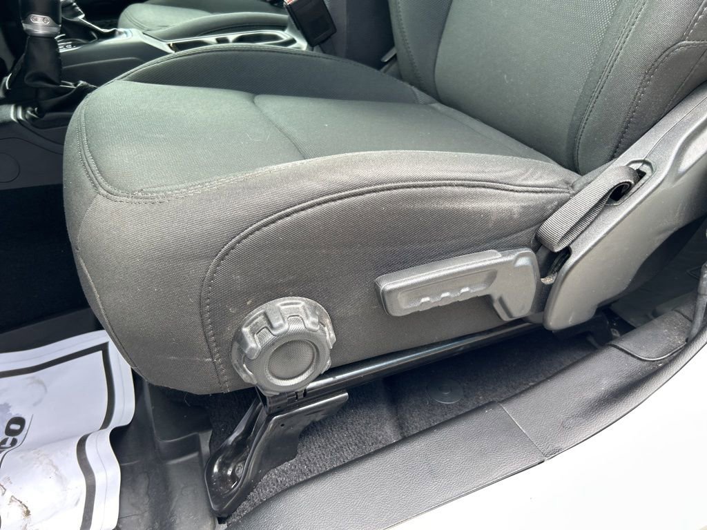 Used 2021 Jeep Wrangler Unlimited Sport image 16