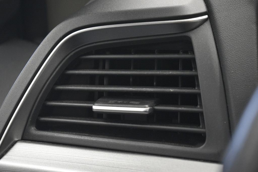 Used 2019 Honda Odyssey EX-L image 51