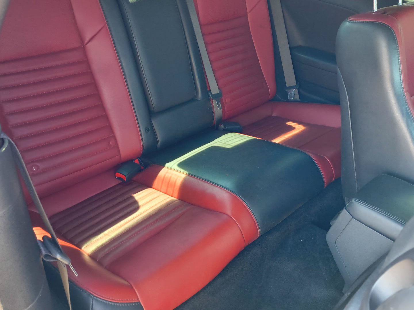 Used 2013 Dodge Challenger R/T Plus RWD image 12