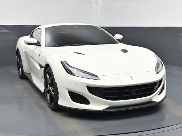 Used 2020 Ferrari Portofino RWD image 21
