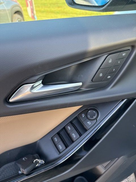New 2026 Chevrolet Equinox ACTIV w/ Convenience Package III image 13