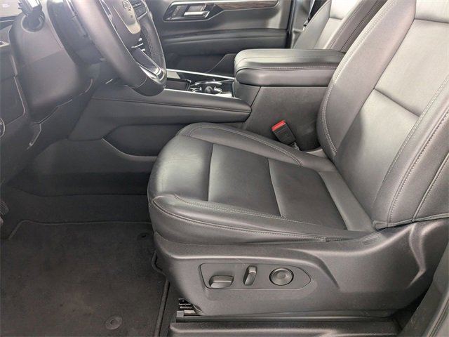 Certified 2025 Chevrolet Suburban Z71 image 13