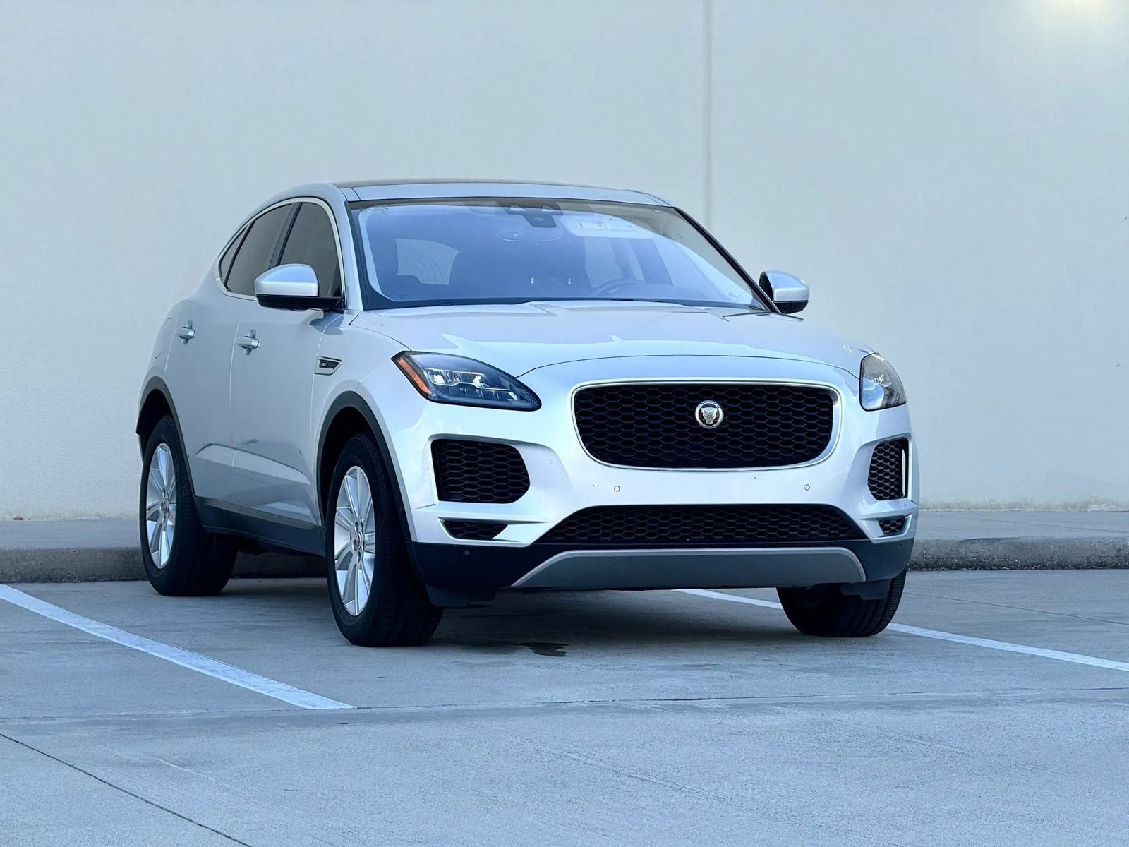 Used 2018 Jaguar E-PACE S AWD/4WD image 2