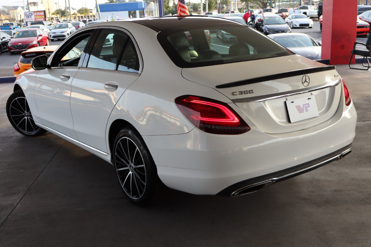 Used 2019 Mercedes-Benz C 300 4MATIC Sedan image 7