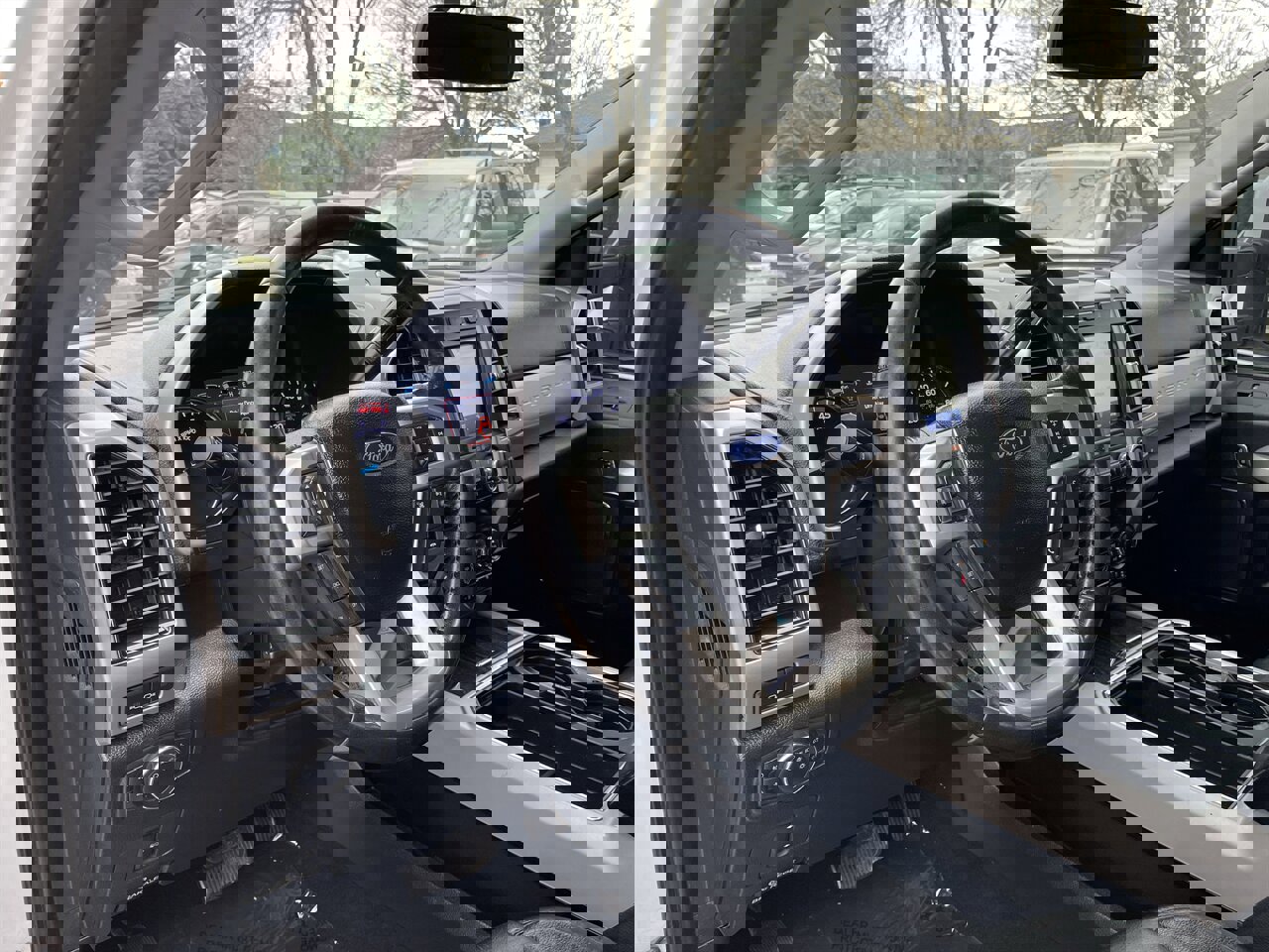 Used 2020 Ford F250 Lariat w/ Lariat Value Package image 34