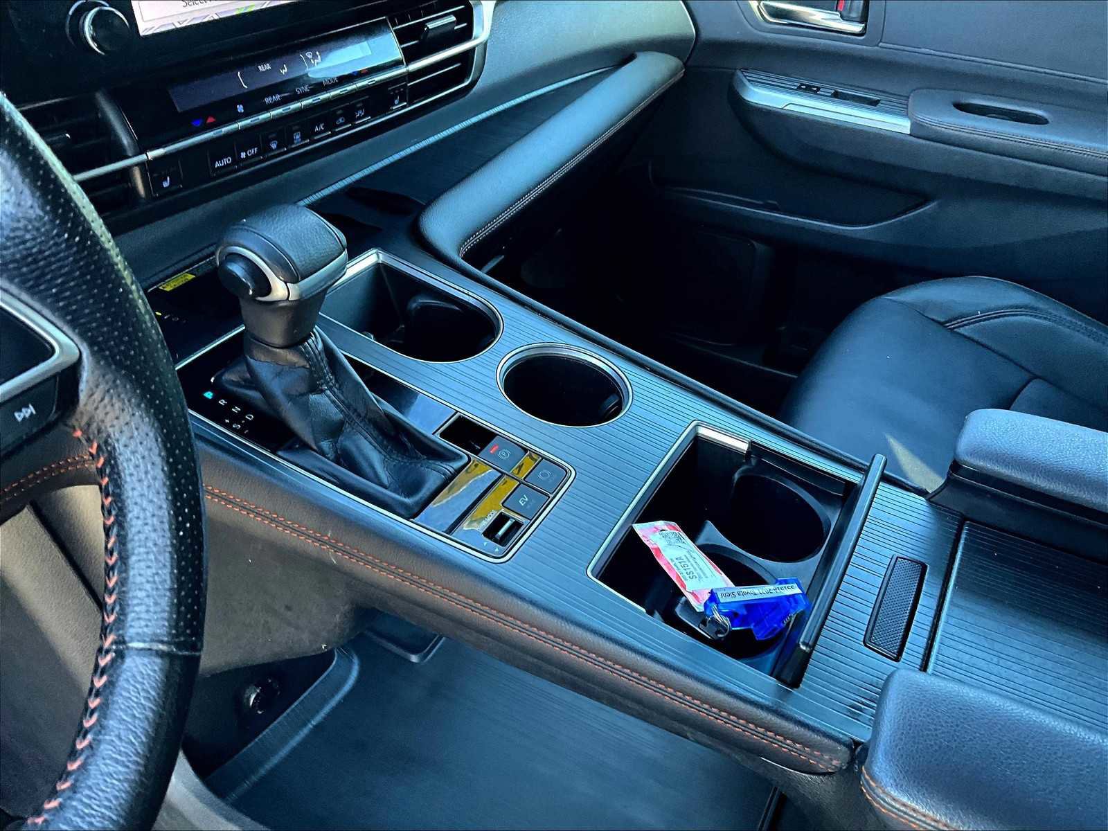 Used 2021 Toyota Sienna XSE image 21