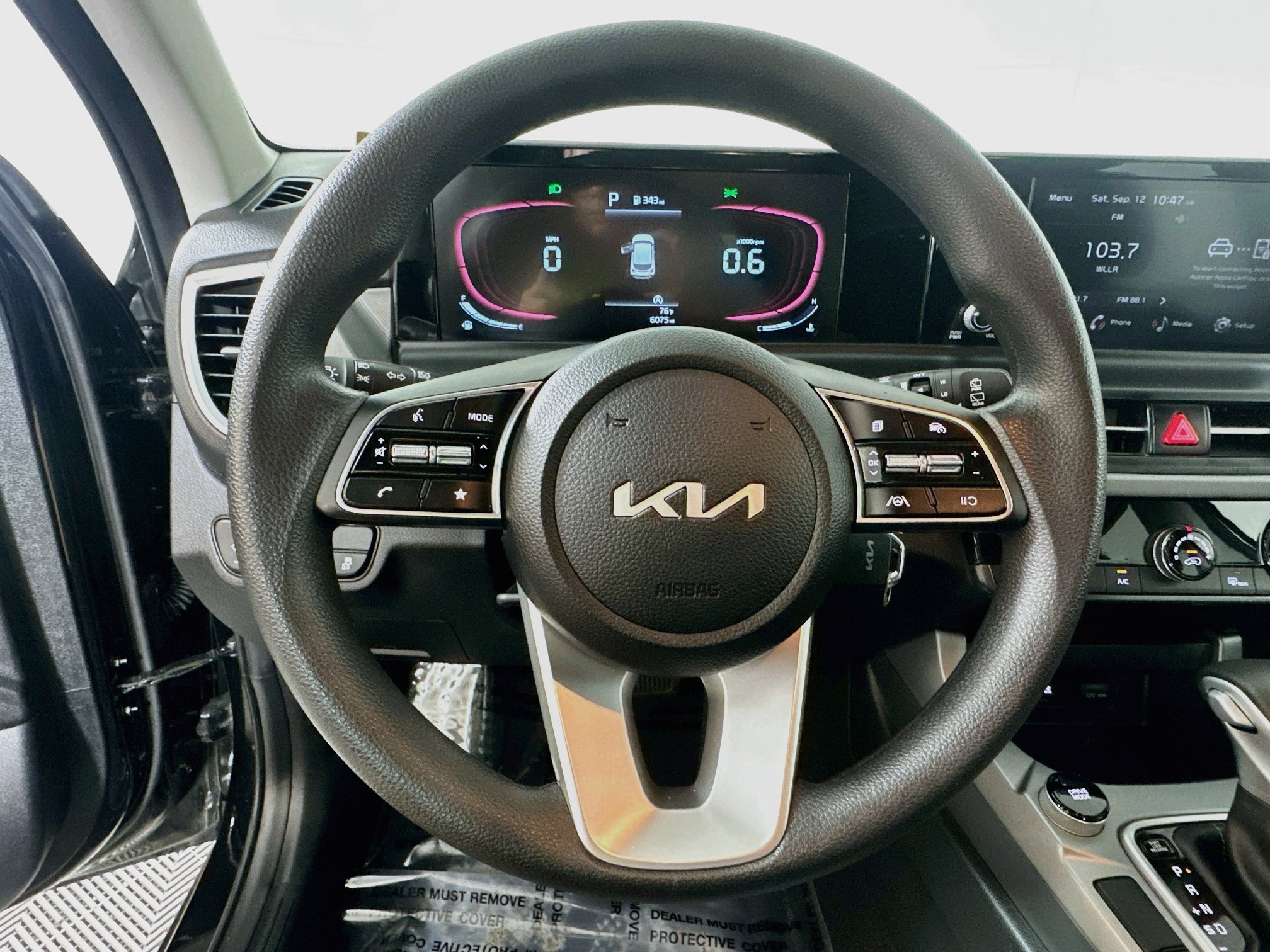 Certified 2026 Kia Seltos LX FWD image 11