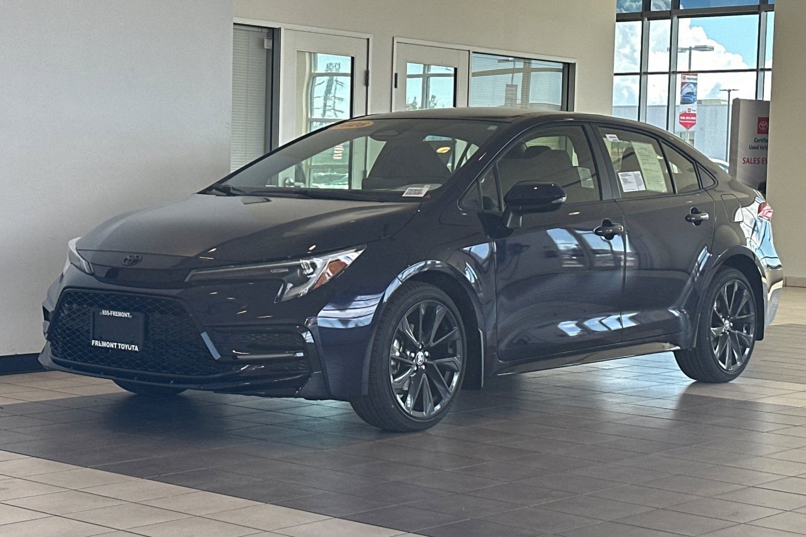 Certified 2026 Toyota Corolla SE FWD image 8