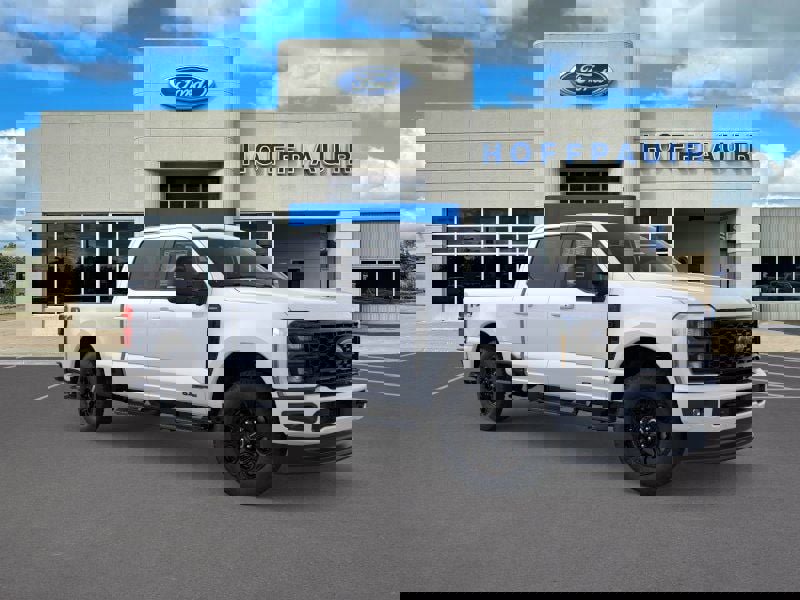 New 2026 Ford F250 Lariat w/ Black Appearance Package image 36