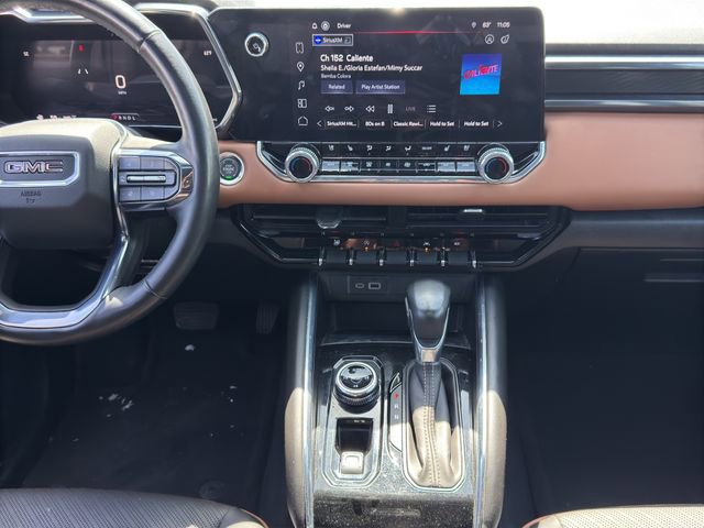 Certified 2024 GMC Canyon AT4 w/ AT4 Premium Package AWD/4WD image 20