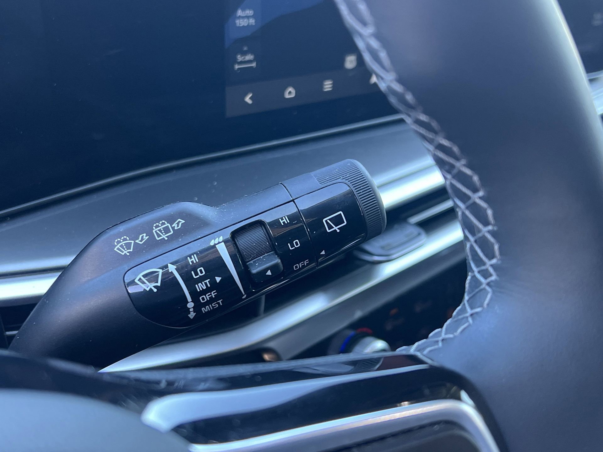 Used 2025 Kia Sorento S w/ Panoramic Sunroof Package image 14