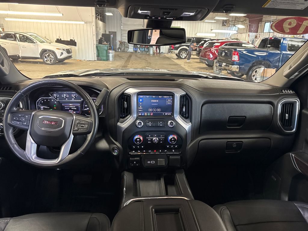 Used 2019 GMC Sierra 1500 SLT w/ SLT Premium Plus Package AWD/4WD image 18
