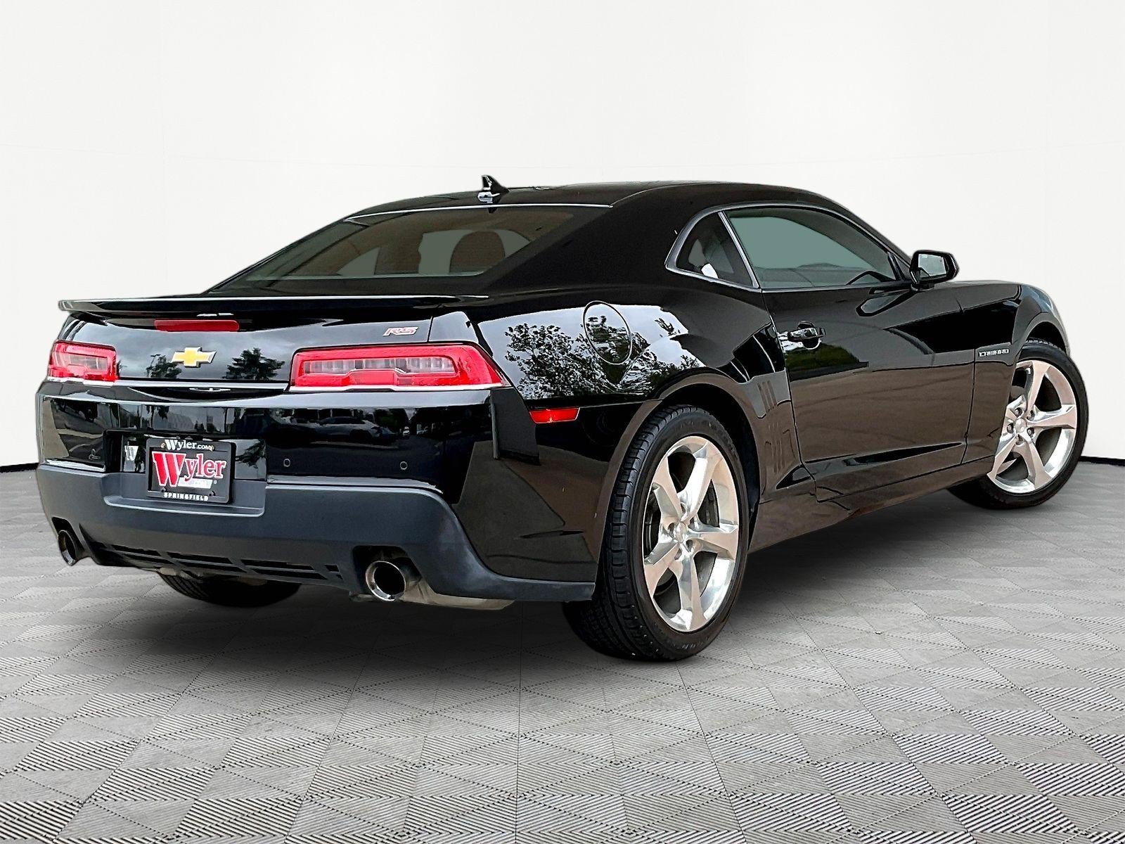 Used 2014 Chevrolet Camaro LT w/ RS Package RWD image 6