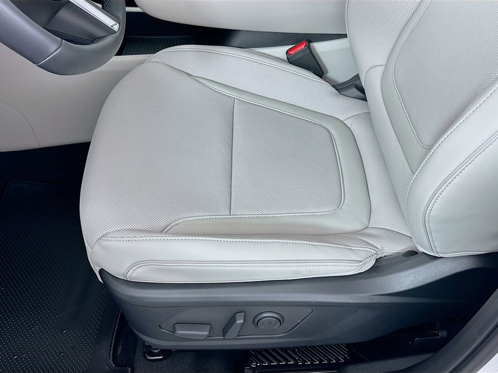 New 2026 Hyundai Tucson Limited image 21