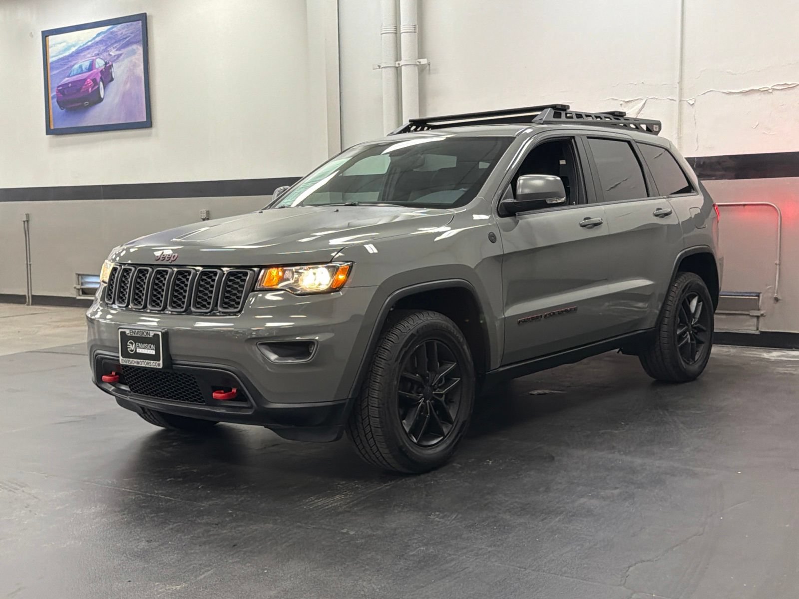 Used 2021 Jeep Grand Cherokee Trailhawk w/ Trailhawk Luxury Group AWD/4WD image 6