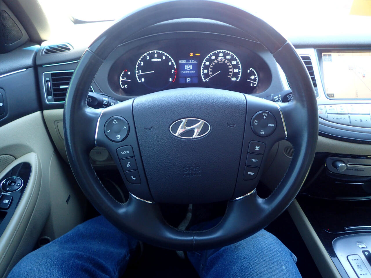 Used 2011 Hyundai Genesis 4.6 image 15