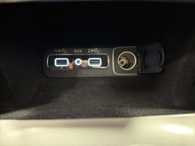 Used 2022 Jeep Grand Cherokee Laredo X image 25