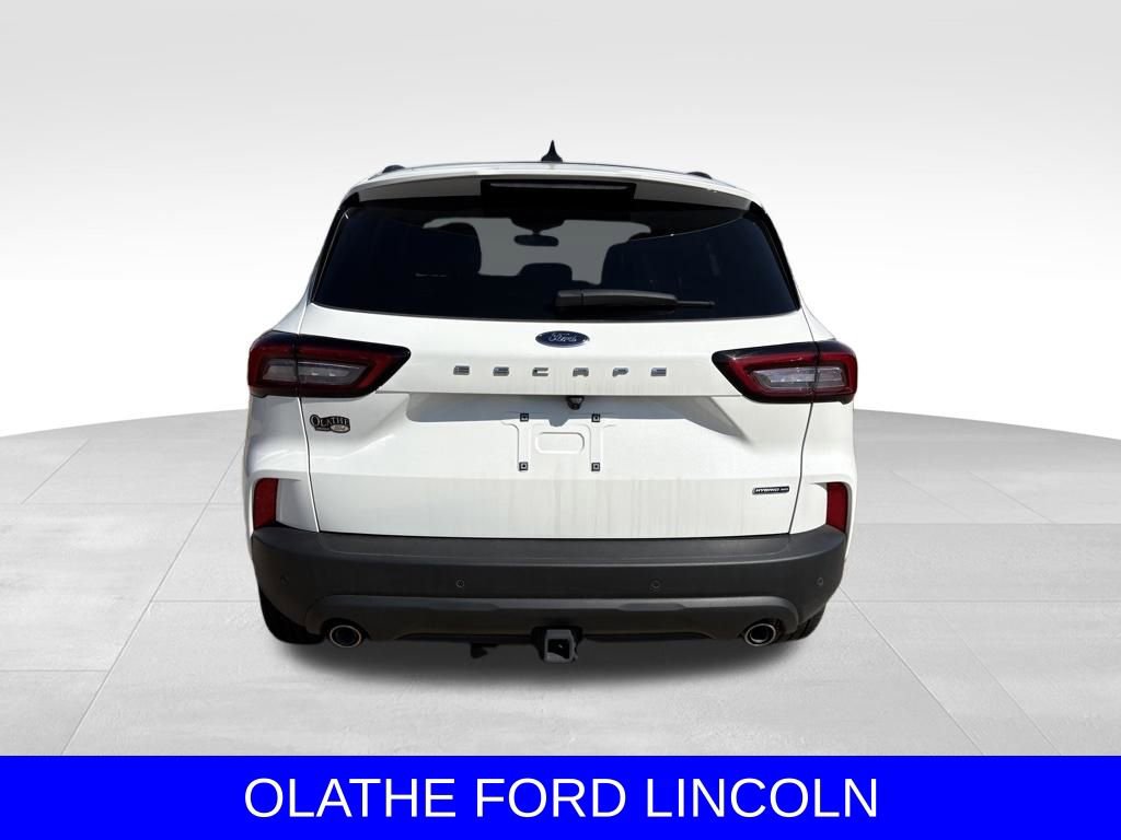 New 2025 Ford Escape ST-Line Select w/ Tech Pack #2 AWD/4WD image 4