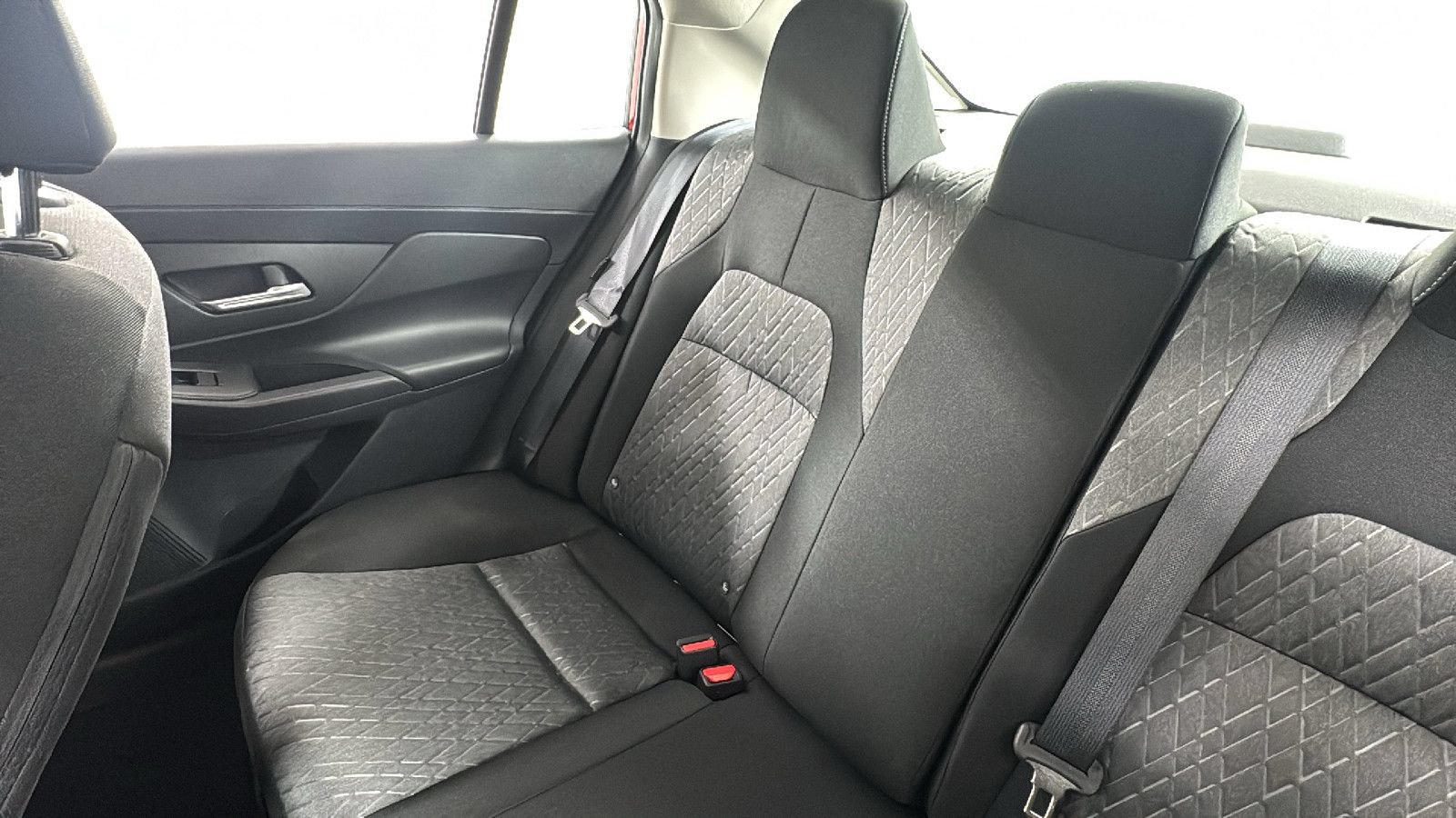 Used 2026 Nissan Sentra SV w/ SV Convenience Package FWD image 14