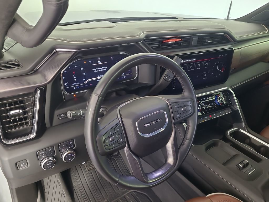 Used 2024 GMC Sierra 2500 Denali Ultimate image 14