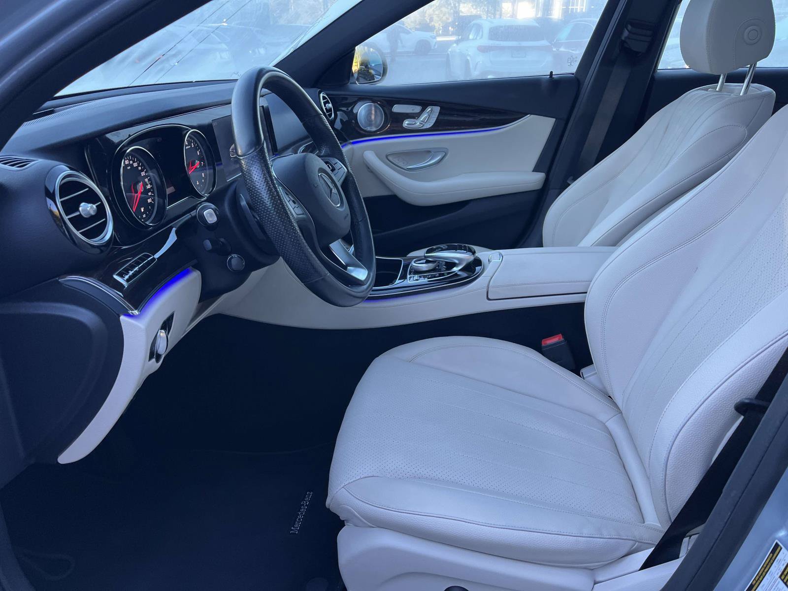 Used 2018 Mercedes-Benz E 300 image 37