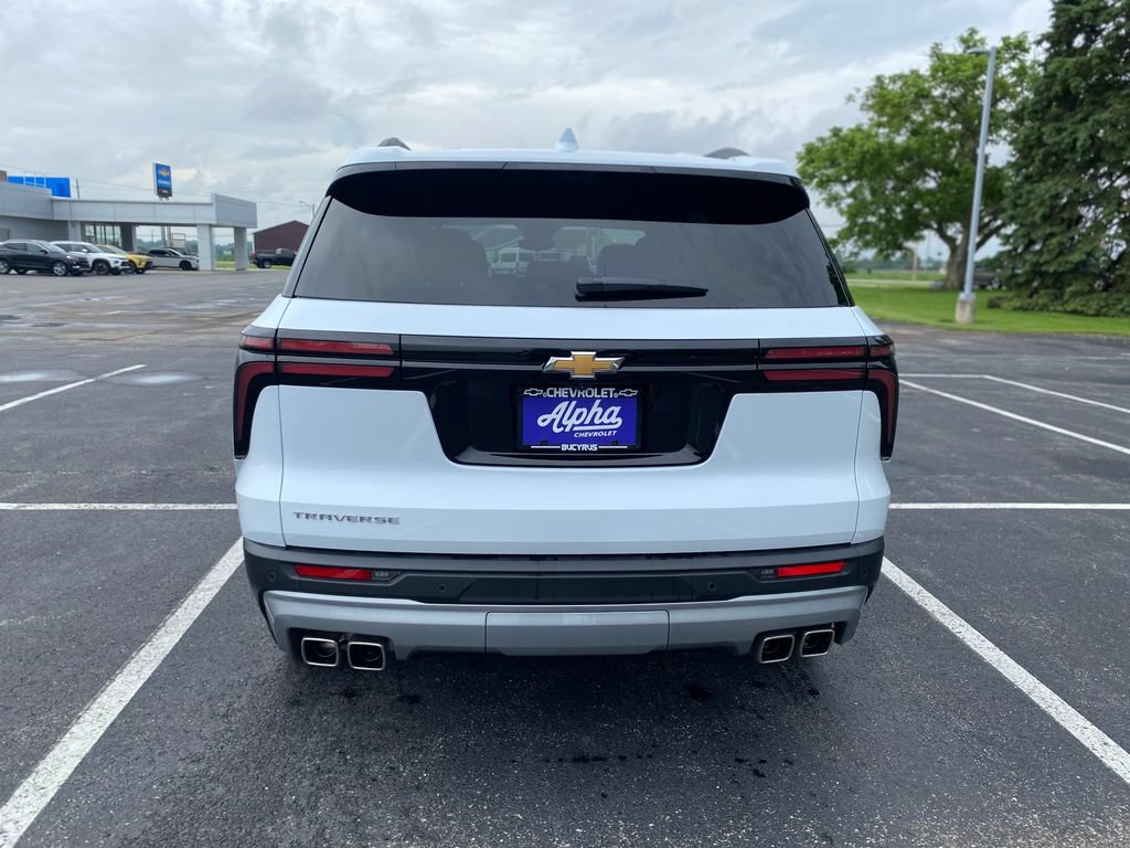 New 2026 Chevrolet Traverse LT w/ Driver Confidence Package FWD image 6