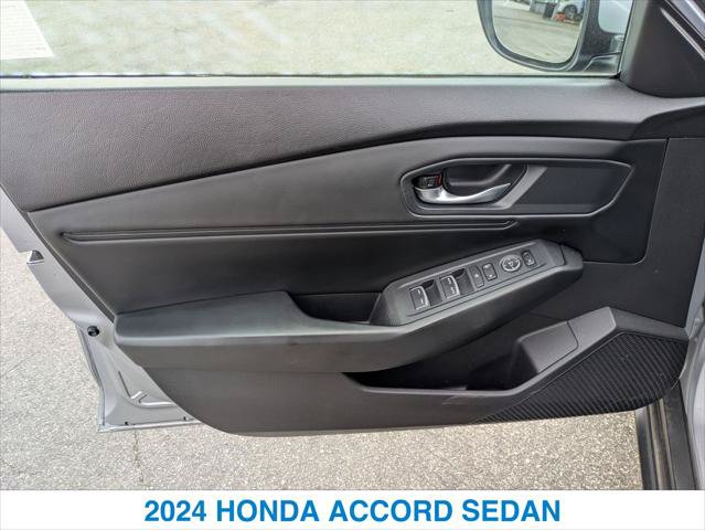 Used 2024 Honda Accord EX image 12