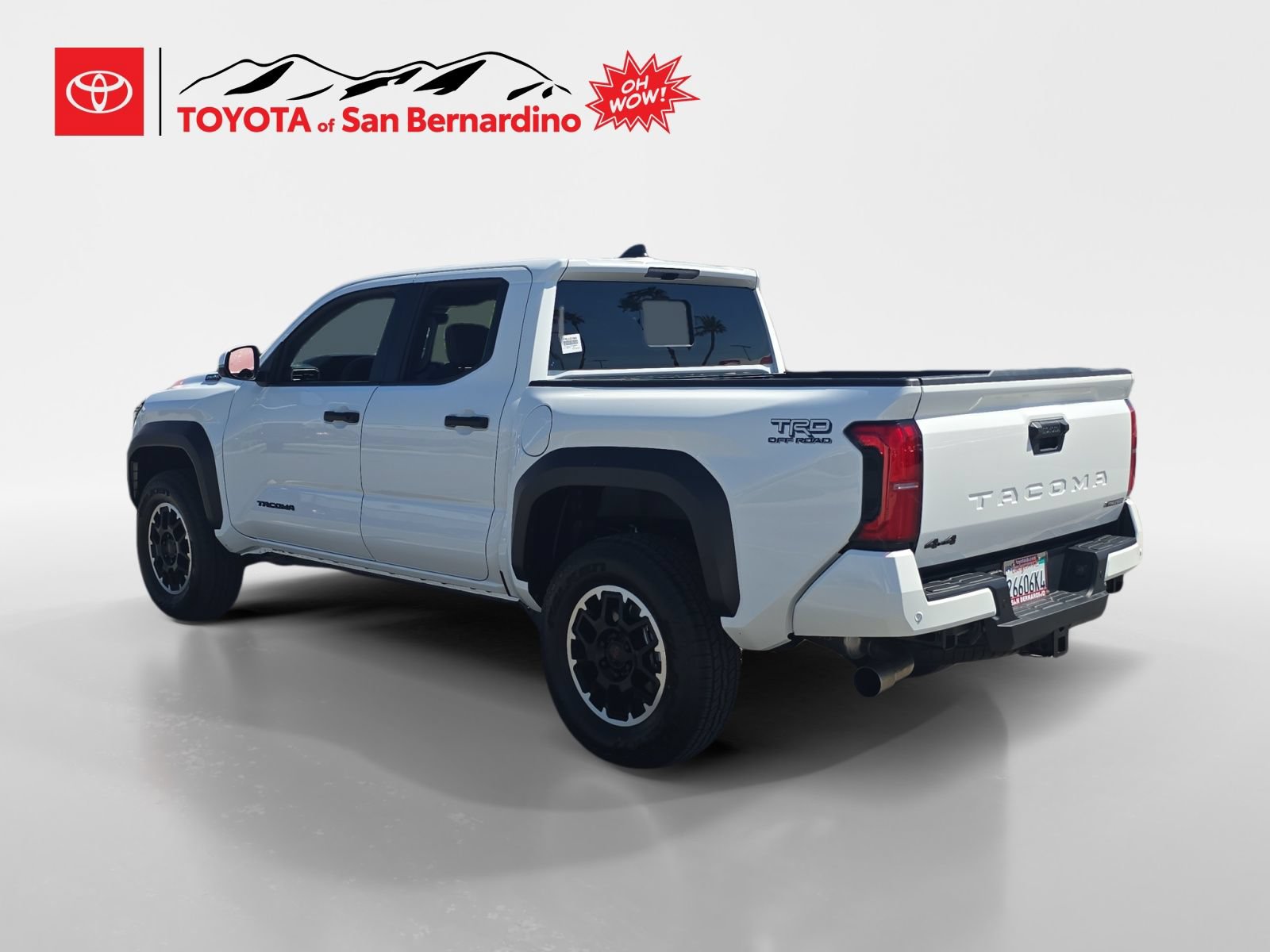 Certified 2025 Toyota Tacoma TRD Off-Road w/ TRD Off Road Upgrade Package AWD/4WD image 3