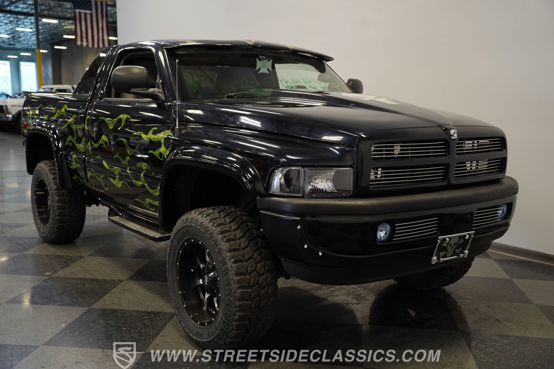 Used 1995 Dodge Ram 1500 Truck 4x4 Regular Cab image 17