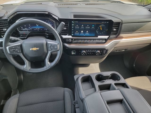 Certified 2024 Chevrolet Silverado 1500 LT AWD/4WD image 31