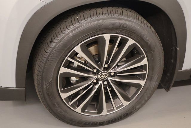 Certified 2025 Toyota Grand Highlander AWD Hybrid image 8