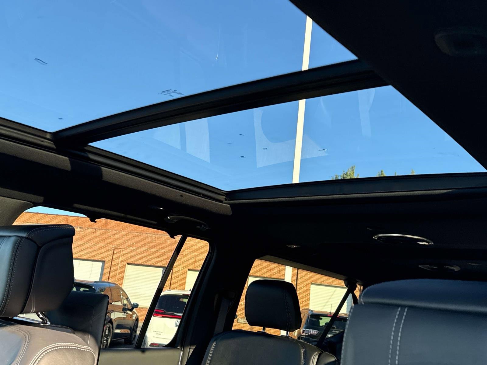 New 2026 Jeep Grand Wagoneer L Summit image 24