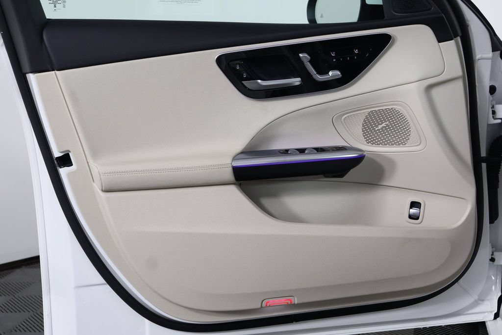 Certified 2023 Mercedes-Benz C 300 Sedan image 12