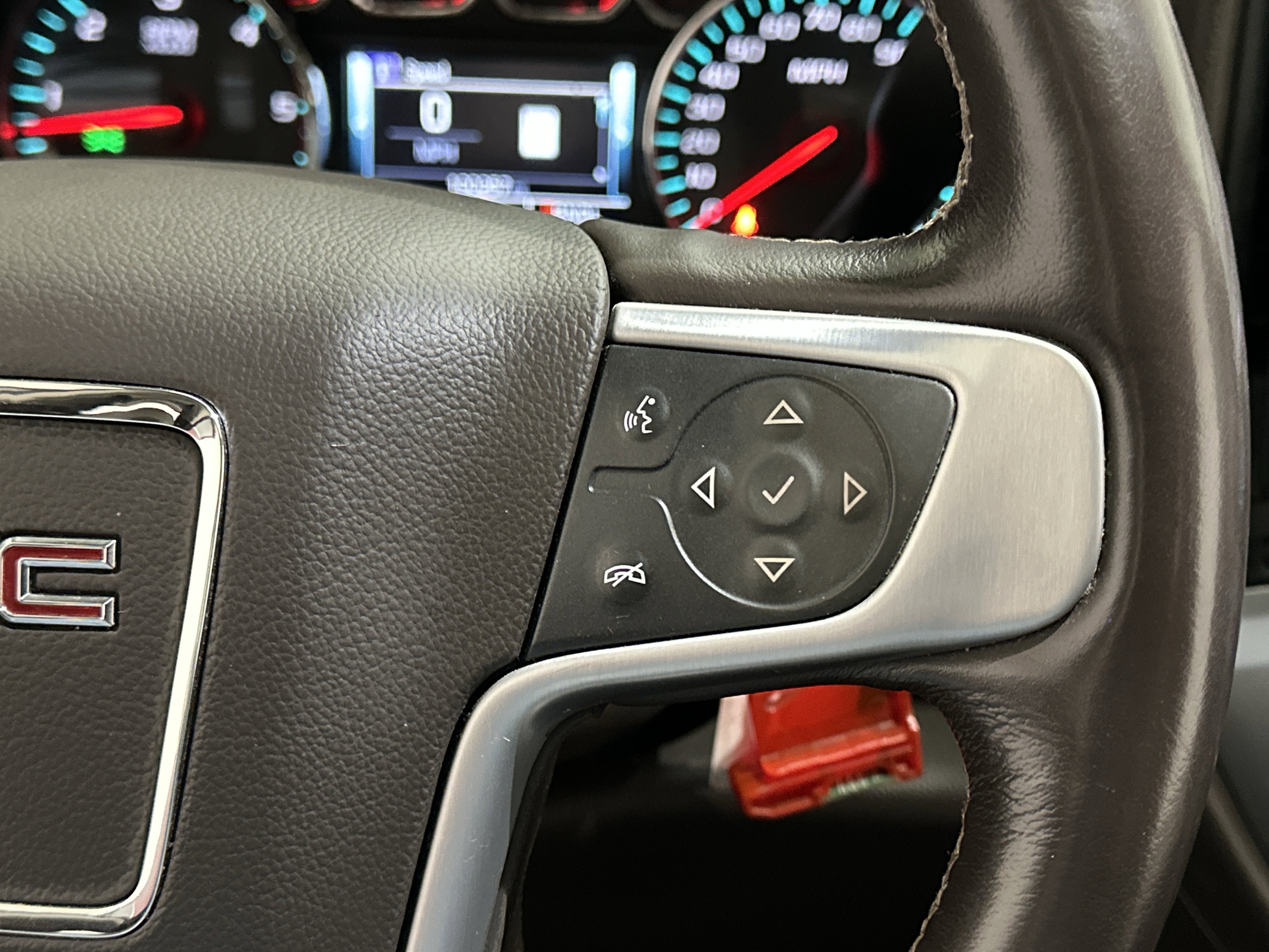 Used 2018 GMC Sierra 1500 SLT image 31