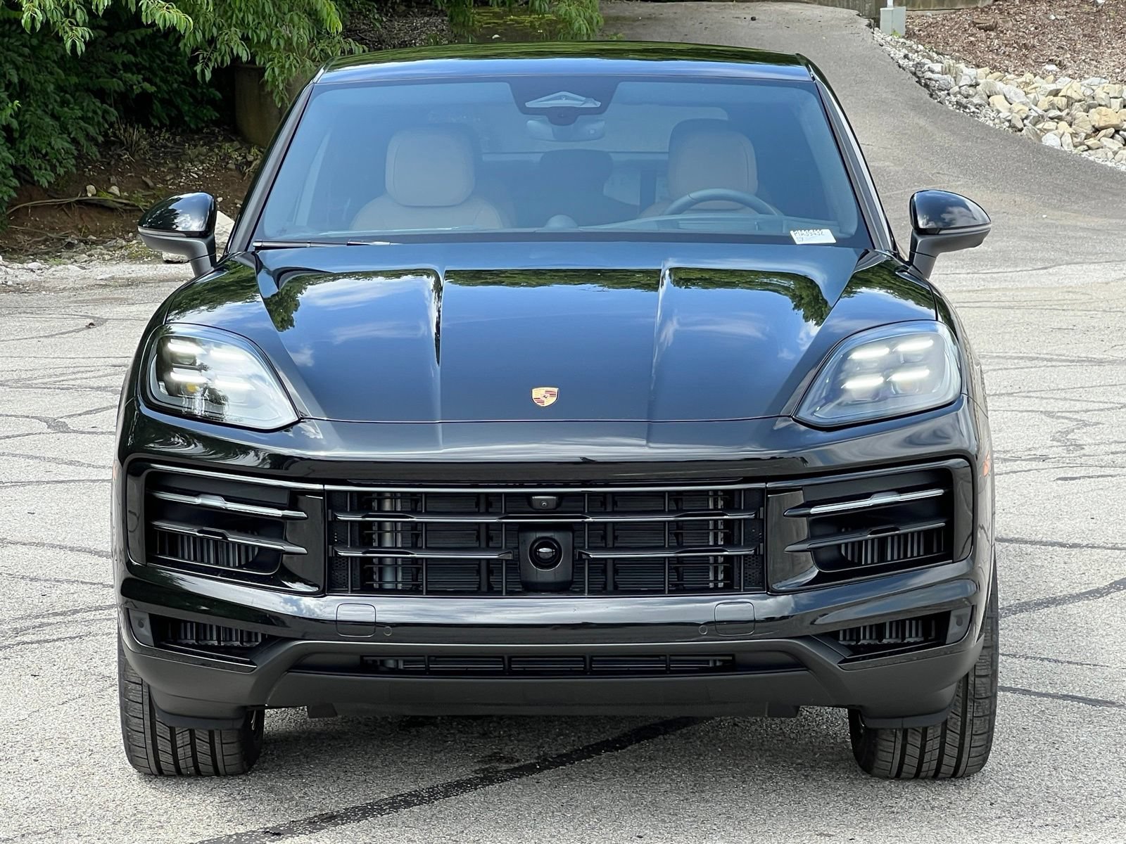New 2026 Porsche Cayenne Coupe AWD/4WD image 7