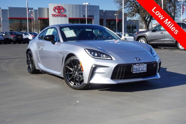 Certified 2022 Toyota GR86 Premium image 2