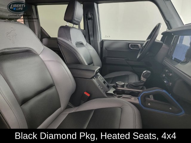Used 2024 Ford Bronco Black Diamond AWD/4WD image 17