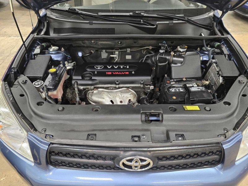 Used 2008 Toyota RAV4 4WD image 11