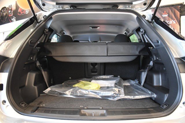 New 2026 Mitsubishi Outlander ES AWD/4WD image 17