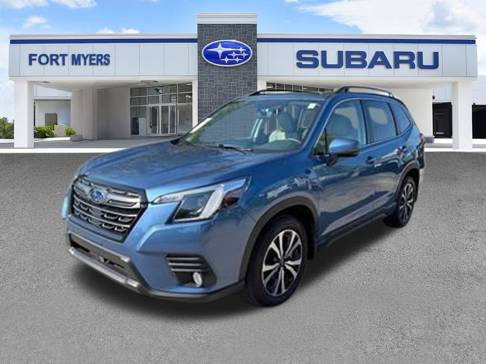 Used 2023 Subaru Forester Limited AWD/4WD image 3