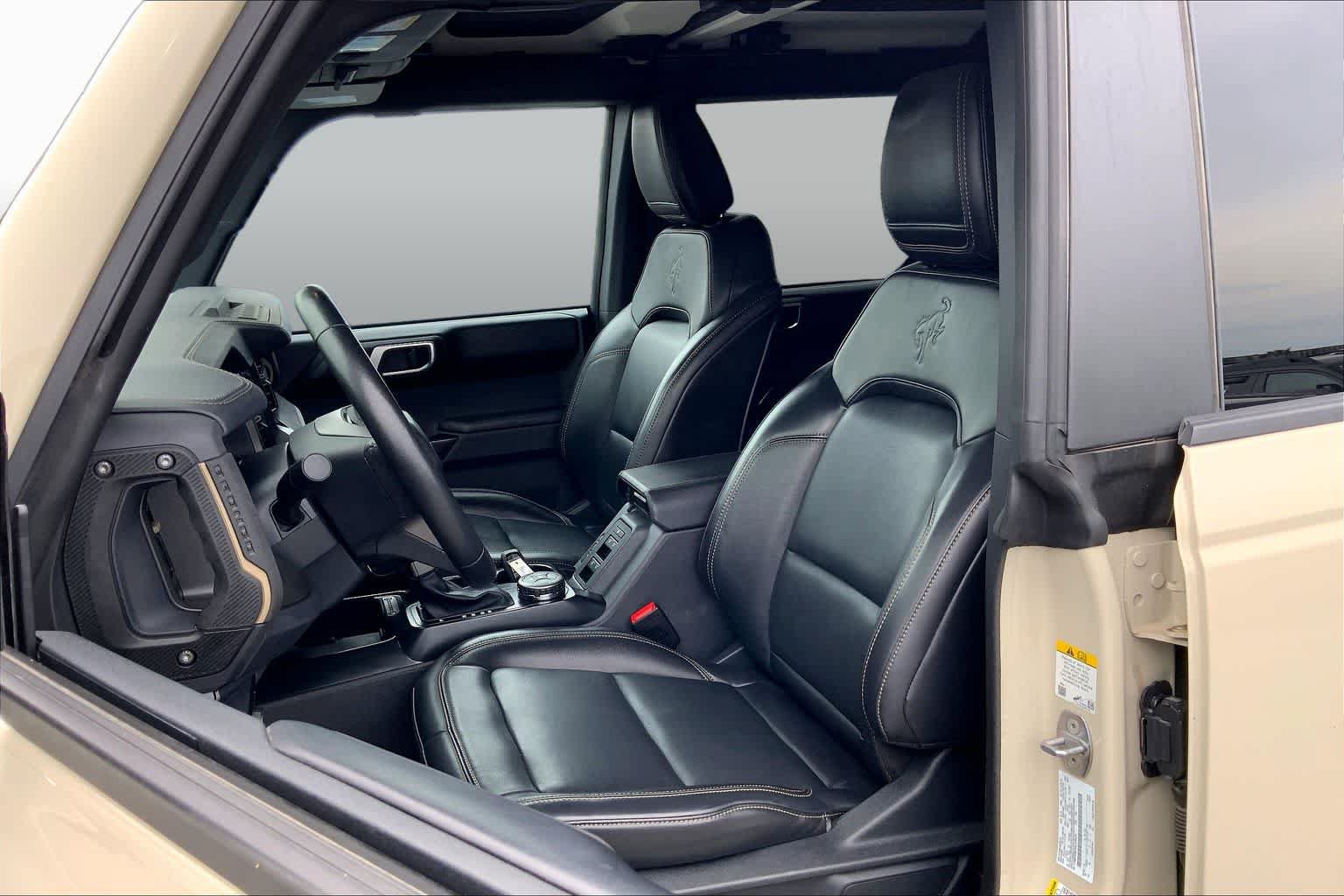 Certified 2025 Ford Bronco Badlands AWD/4WD image 8